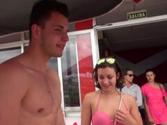 Amateur, Sucer une bite, Voiture, Branlette thaïlandaise, Hard, Léchez, Chatte, Rasée