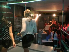 ダンス, レズビアン, なめる, オージー, パーティ, オマンコ, シャワー, スインガー