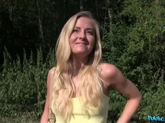 Amateur, Culo, Verga grande, Rubia, Pajear, Al aire libre, Público, Apretado