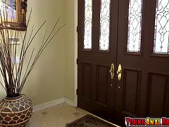 Анальный секс, Красивые, Брюнетки, Собачьи, Натуральные сиськи, Киски, Молоденькие, Девственница