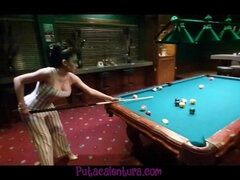 Gros seins, Sucer une bite, Hard, Fait maison, Fille latino, Fête, Public, Voyeur