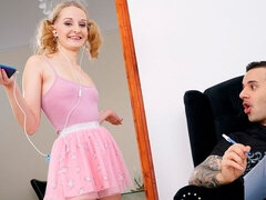 Anal, Gros cul, Grosse bite, Blonde, Robe, Pigtail, Rasée, Adolescente