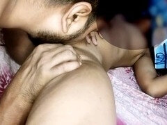 18 jahre, Aus dem arsch in den mund, Tante, Grosser schwanz, Blasen, Paar, Sperma im mund, Hd