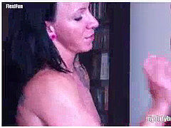 Amateur, Sucer une bite, Tir de sperme, Allemand, Masturbation, Tatouage, Jouets