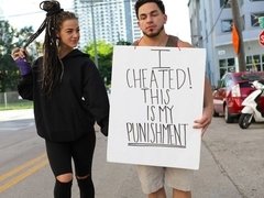 Sucer une bite, Queue, En levrette, Embrassement, Léchez, Adolescente, Nénés, Voyeur