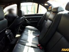 Leie, Blasen, Auto, Brille, Handjob, Lecken, Arsch lecken, Uniform