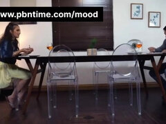 Leie, Blasen, Schwanz, Hausfrau, Indisch, Mutti, Flotter dreier, Ehefrau