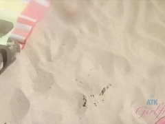 Amateur, Playa, Novia, Orgasmo, Público, Fumando, Calientapollas, Voyeur