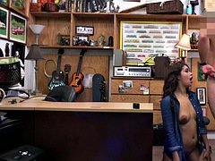 Amateur, Nana, Grosse bite, Gros seins, Plantureuse, Faciale, Bureau, Nénés