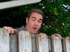 Bruinharig, Pop, 1 man 2 vrouwen, Handbeurt, Masturbatie, Moeder die ik wil neuken, Buiten, Trio