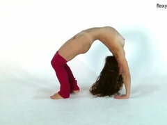 Anna Ocean hot gymnast brunette with small tits
