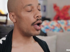 18 jaar, Arabisch, Kont, Grote lul, Pijpbeurt, Groep, Pornster, Tiener