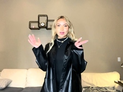 Leie, Braunhaarige, Lesbisch, Lingerie, Masturbation, Jungendliche (18+), Teen in den arsch, Titten