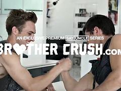 Anal, Sucer une bite, Tir de sperme, Homosexuelle, Branlette thaïlandaise, Hard, Léchez, Adolescente