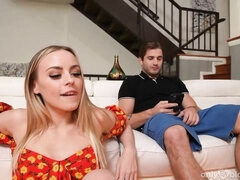 Blondine, Blasen, Sperma im mund, Spermaladung, Lecken, Penis, Tätowierung, Jungendliche (18+)