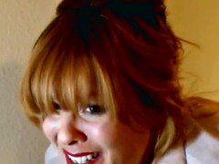 アメリカ人, 下着, 赤毛, スパンキング, スカートのぞき