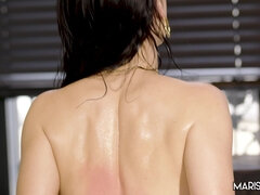 MARISKAX An oily fuckfest with Nelly Kent and Sam