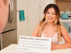 アジア人, お尻, フェラチオ, カワイイ, キス, キッチン, 剃毛, ティーン