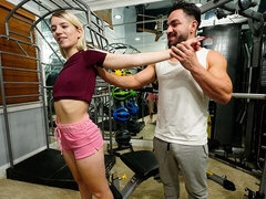 Zwart, Blond, Sportzaal, Slet