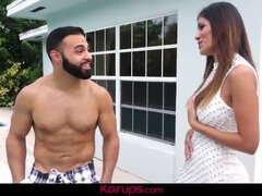 Tetas grandes, Morena, Estilo perrito, Maduro, Madres para coger, Al aire libre