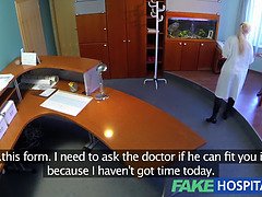 Blondine, Prüfung, Hd, Krankenschwester, Pov, Realität, Spion, Spanner