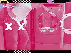 Braunhaarige, Spermaladung, Hd, Reif, Schreiend, Schlampe, Sich ausziehen, Titten