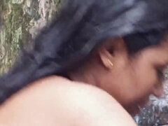Gros cul, Gros seins, Plantureuse, Indienne, Seins naturels, De plein air, Nénés
