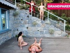 Leie, Blasen, Grossvater, Handjob, Hd, Öffentlich, Muschi, Dürr
