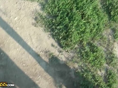 Braunhaarige, Aufs gesicht abspritzen, Absätze, Im freien, Öffentlich, Strümpfe, Tätowierung