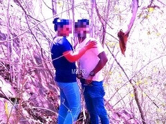 バイセクシャル, フェラチオ, Hd, インド人, キス, 淫乱熟女, アウトドア, 公共