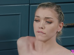 Grote kont, Zwart, Blond, Lesbisch, Likken, Natuurlijke tieten, Kut duiken, Tatoeage