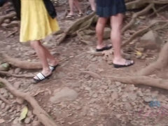 Leie, Braunhaarige, Kleid, Masturbation, Orgasmus, Im freien, Öffentlich, Rasiert