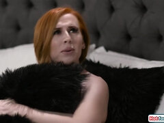 アナル, デカチン, 捕まる, イマラチオ, 手コキする, シーメール, オッパイの