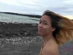 ビーチ, 指いじり, はじめて, 彼女, ハメ撮り, オマンコ, おもらし, 濡れ