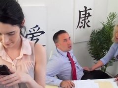 Anal, Rubia, Tetona, Corridas, Penetracion con dedos, Sexo duro, Lamidas, Oficina