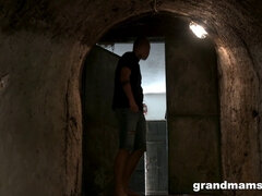 18, デカパイ, ブロンド, ぽちゃ, チン, 毛深い, 自然山雀, オマンコ