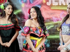 Tetas grandes, Morena, Clásico, Grupo, Hd, Natural, Coño, Medias largas