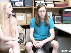 ブロンド, フェラチオ, オフィス, オマンコ, 剃毛, ティーン, オッパイの, ユニフォーム