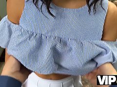 Sucer une bite, Brunette brune, Hd, Pov, Criant, Nénés