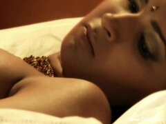 Любители, Азиатки, Большая жопа, Большие сиськи, Эротика, Индианки, Зрелые, Милф