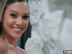 TUSHYRAW Hottie Avery is Hungry for some Deep Anal Action - Avery cristy