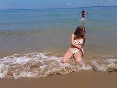 18 jahre, Leie, Bikini, Lesbisch, Im freien, Öffentlich, Jungendliche (18+), Netzkamera