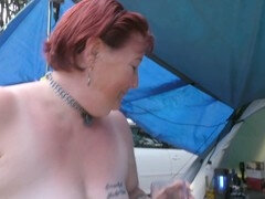 Trashy Kiwi milf puts on a raunchy show at the local holiday park