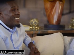 Amateur, Sucer une bite, Brunette brune, Éjaculation interne, Bâillonner, Partouze, Lunettes, Interracial