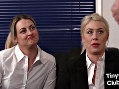 Britannique, Européenne, Femme dominatrice, Fétiche, Talons, Lingerie, Bureau, Solo