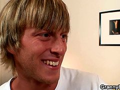 Большой член, Бабушки, Зрелые, Киски, Реалити, Рыжие, Чулки