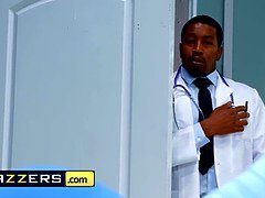 アナル, デカパイ, 黒人, ブロンド, フェラチオ, 医者, Hd, 叫ぶ