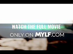 Grote kont, Bedriegen, Hd, Reusachtig, Zoon, Stiefmoeder, Tieten likken, Vibrator