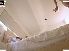 Grosse bite, Faciale, Femelle, Masturbation, Monstre, Chatte, Adolescente, Serré
