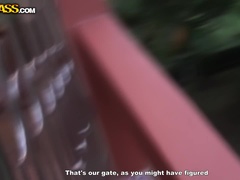 Braunhaarige, Hotel, Masturbation, Sich ausziehen